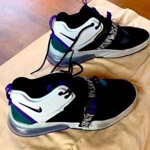 Nike men’s casual, Nike Air Force 270, size 10.5